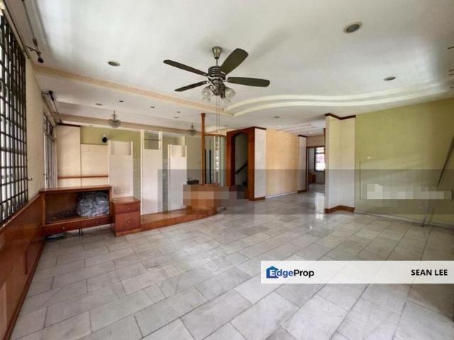 Warehouse for sale in Kulai, Johor