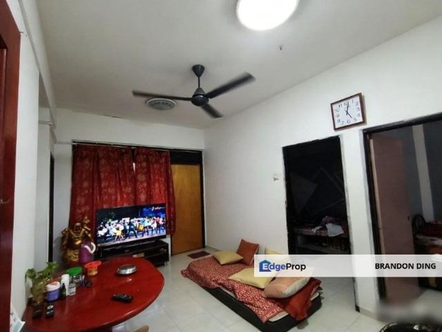 Flat for sale in Taman Perling, Iskandar Puteri