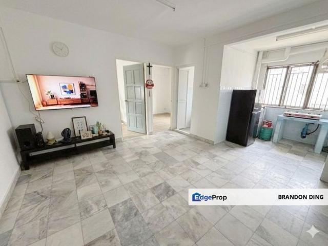Flat for sale in Taman Perling, Iskandar Puteri