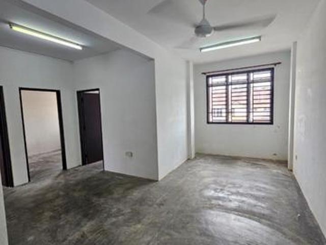 Flat for sale in Bukit Ledang, Johor