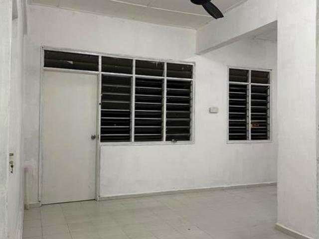 Flat for sale in Bukit Ledang, Johor