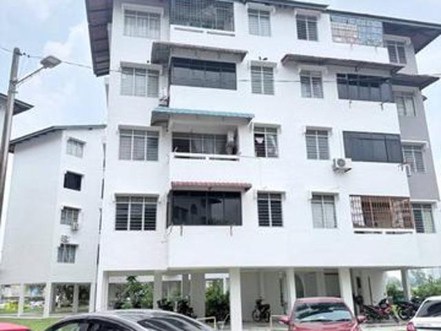 Flat for sale in Bukit Ledang, Johor