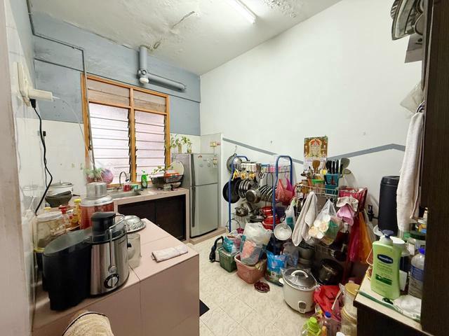 Flat for sale in Taman Perling, Iskandar Puteri