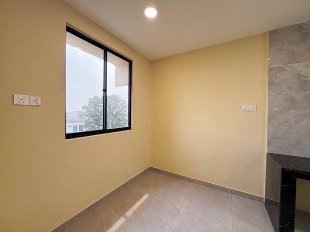 Flat for sale in Bukit Ledang, Johor