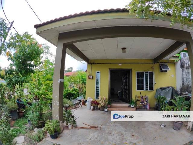 House for sale in Sendayan Village, Negeri Sembilan