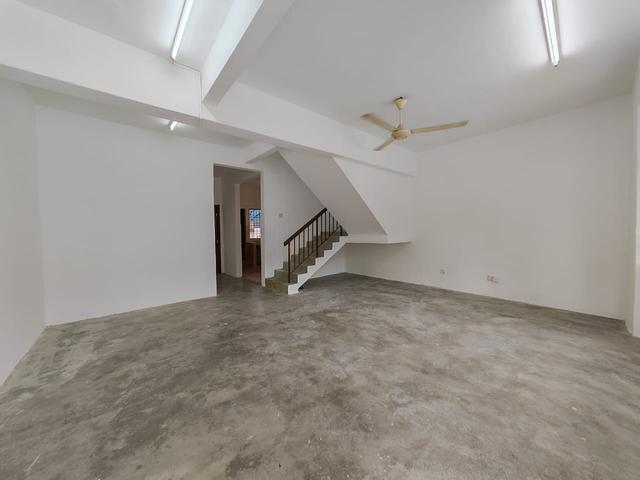 Terraced House for sale in Langat, Selangor