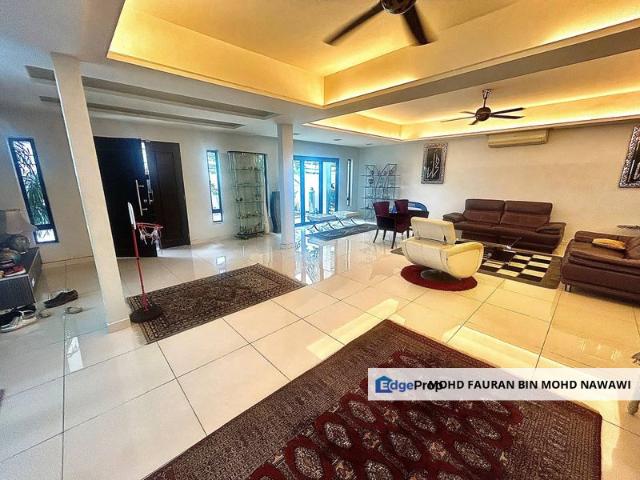 House for sale in Country Heights Damansara, Kuala Lumpur