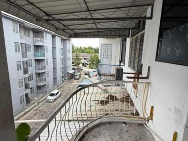 Flat for sale in Wellesley, Penang