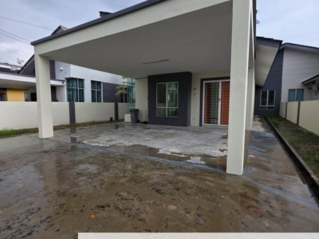 House for sale in Padang Temu, Malaka