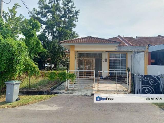 House for sale in Padang Temu, Malaka