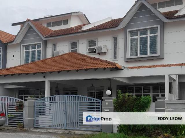House for sale in Malaka
