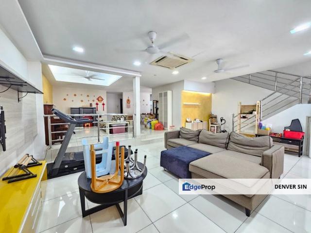 House for sale in Country Heights Damansara, Kuala Lumpur