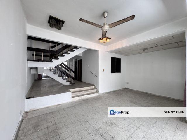 House for sale in Country Heights Damansara, Kuala Lumpur
