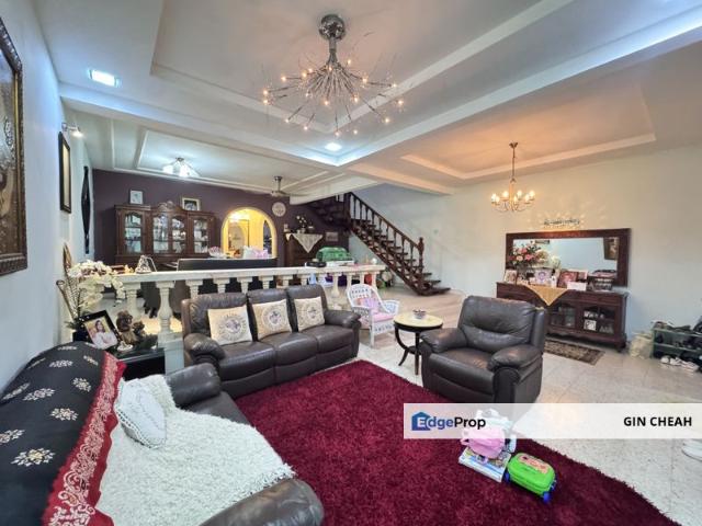 House for sale in Country Heights Damansara, Kuala Lumpur
