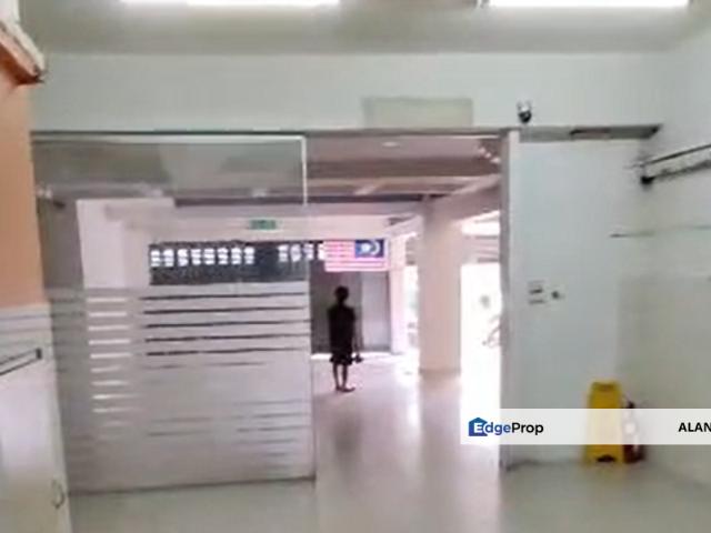 Shop for rent in Cheras