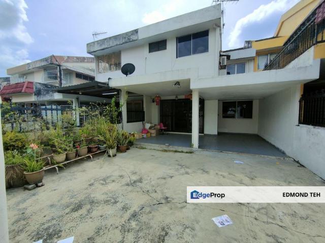 House for sale in Country Heights Damansara, Kuala Lumpur