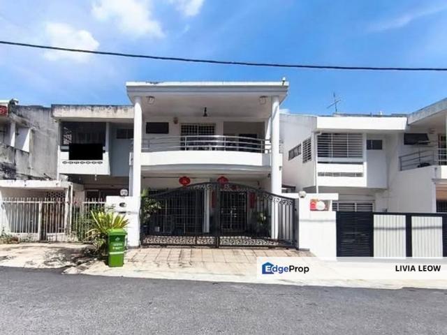 House for sale in Country Heights Damansara, Kuala Lumpur