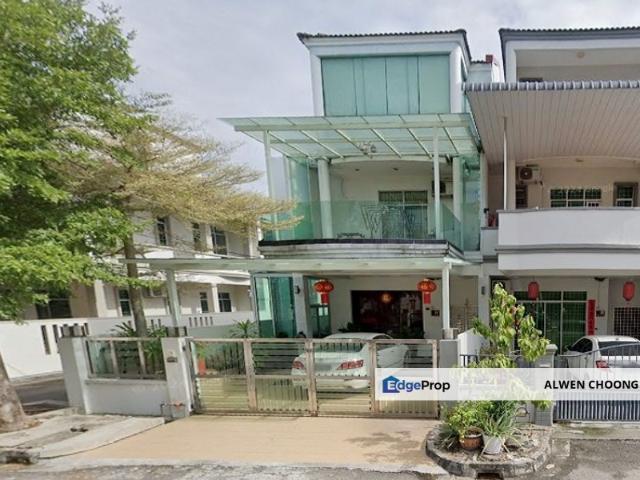 House for sale in Wellesley, Penang