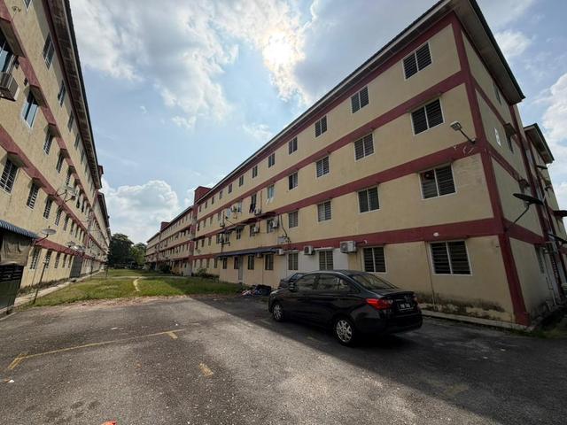 Flat for sale in Wellesley, Penang