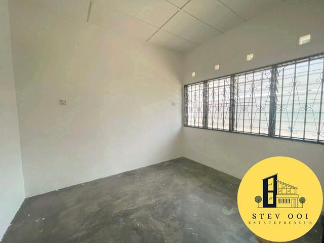 Terraced House for sale in Wellesley, Penang