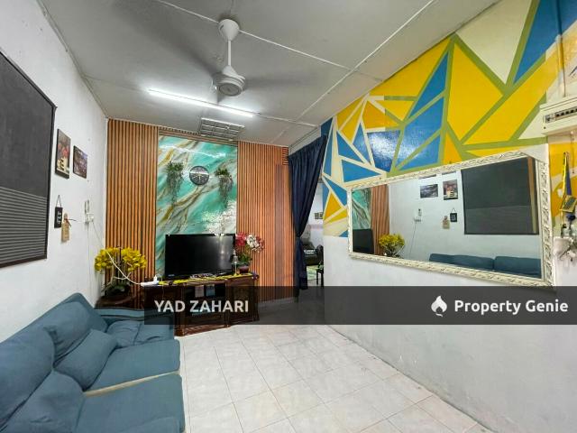 Terraced House for sale in Wellesley, Penang