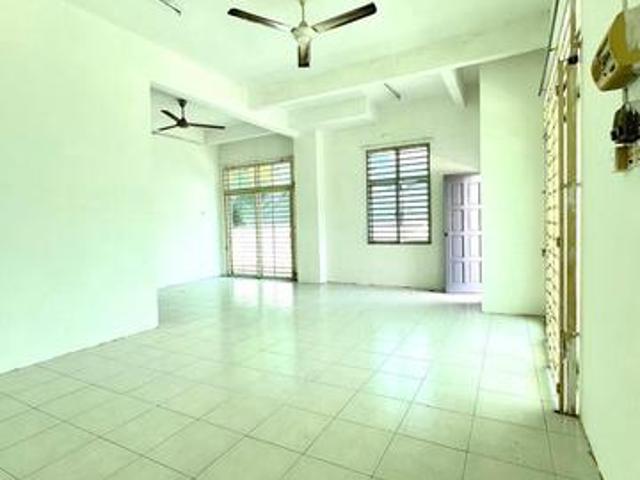 Terraced House for rent in Wellesley, Penang