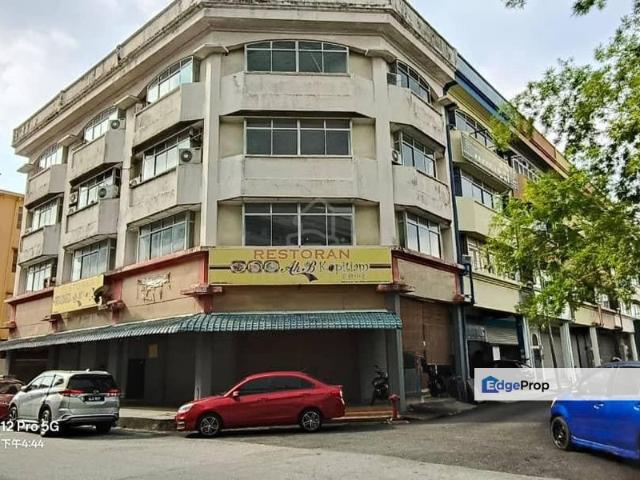 Shop for rent in Petaling, Damansara Damai