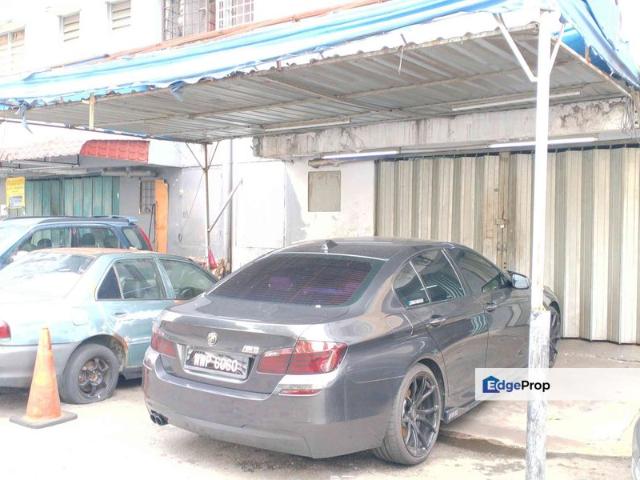 Shop for sale in Petaling, Damansara Damai