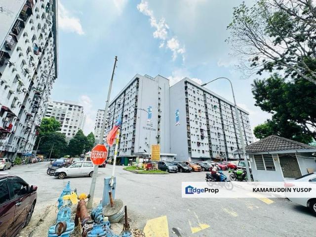 Flat for sale in Petaling, Damansara Damai
