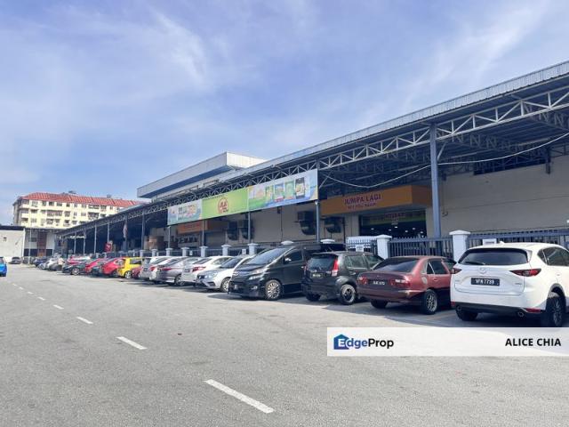 Warehouse for sale in Petaling, Damansara Damai