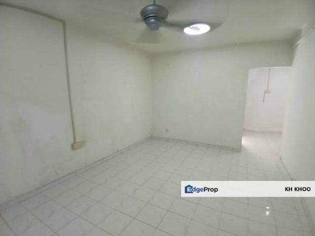Condominium for sale in Petaling, Damansara Damai
