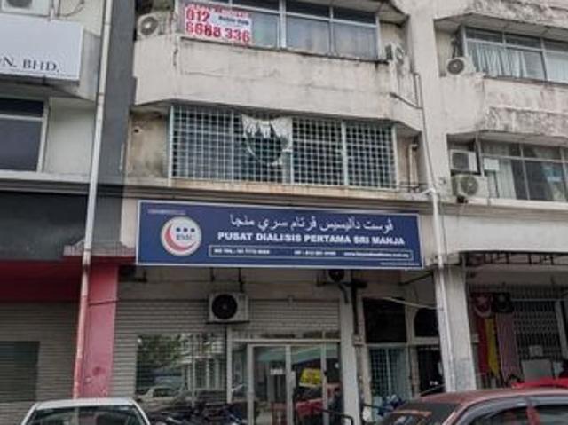 Shop for sale in Petaling Jaya, Petaling