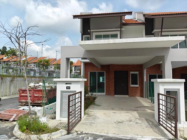 Terraced House for sale in Sendayan Village, Negeri Sembilan