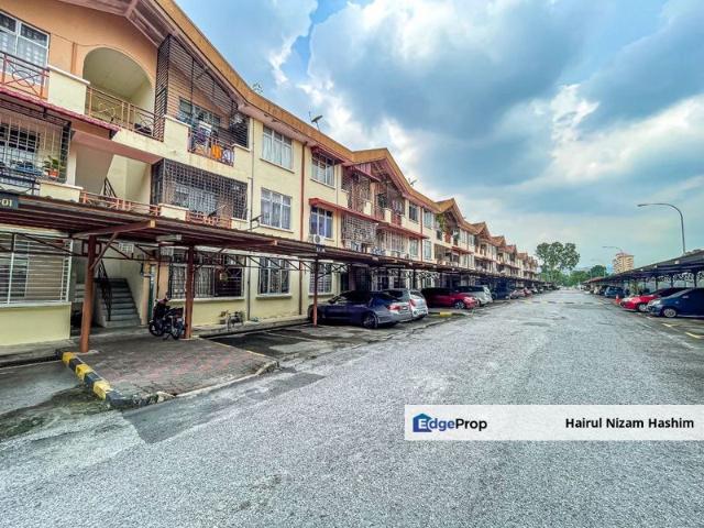 House for sale in Langat, Selangor