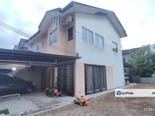 House for sale in Sendayan Village, Negeri Sembilan