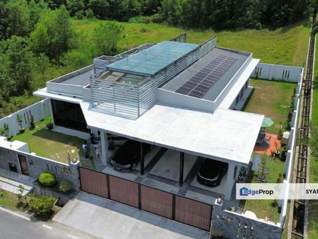 House for sale in Sendayan Village, Negeri Sembilan