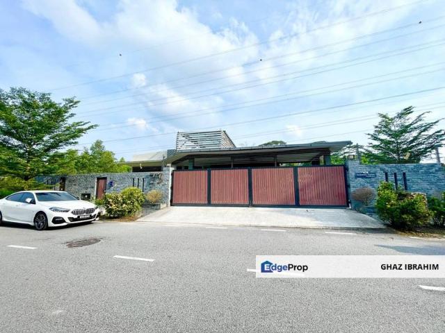 House for sale in Sendayan Village, Negeri Sembilan