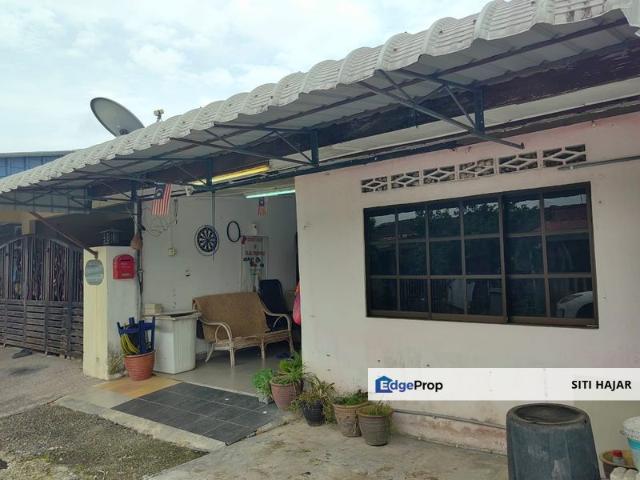 House for sale in Kajang, Langat