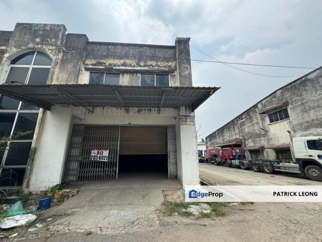 Warehouse for sale in Selayang, Selangor