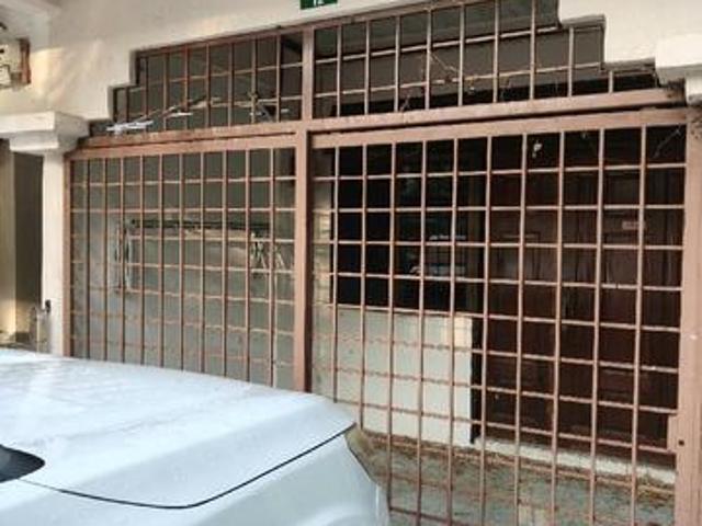 Terraced House for sale in Balik Pulau, George Town