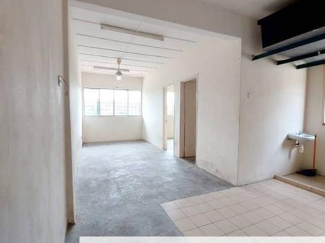 Flat for sale in Saujana Villa, Majlis Perbandaran Kajang