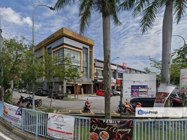 Shop for rent in Kajang, Langat