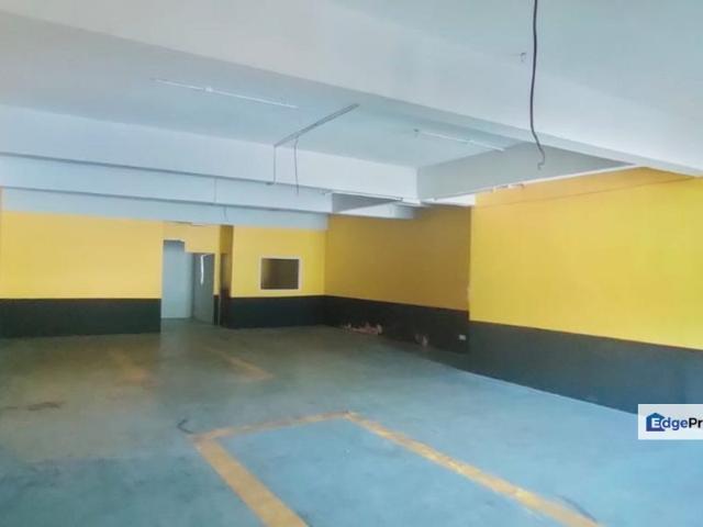 Shop for rent in Kajang, Langat