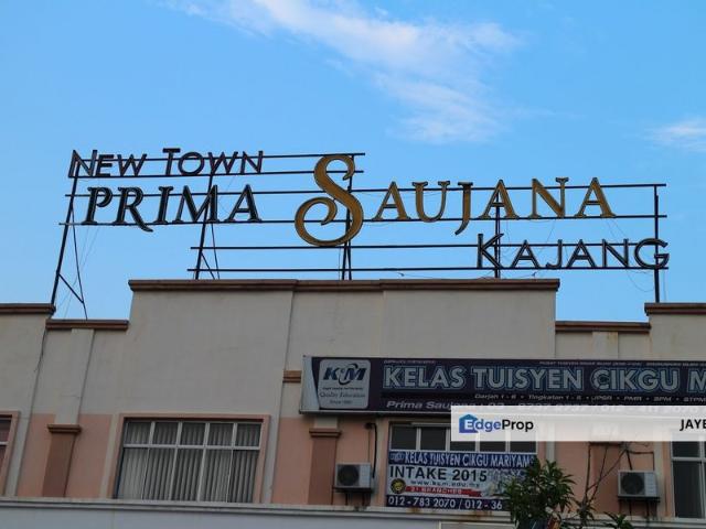Shop for rent in Kajang, Langat