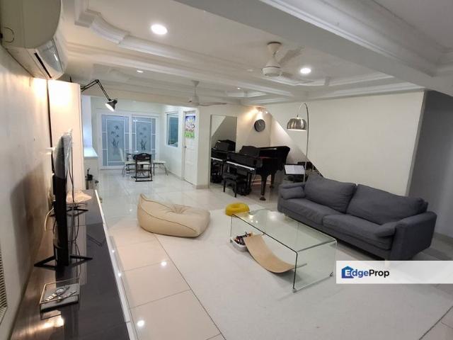 House for sale in Petaling, Subang Jaya
