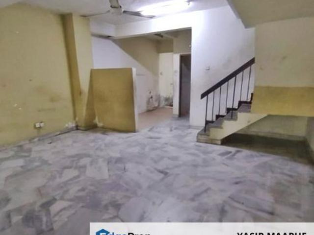 House for sale in Petaling, Subang Jaya