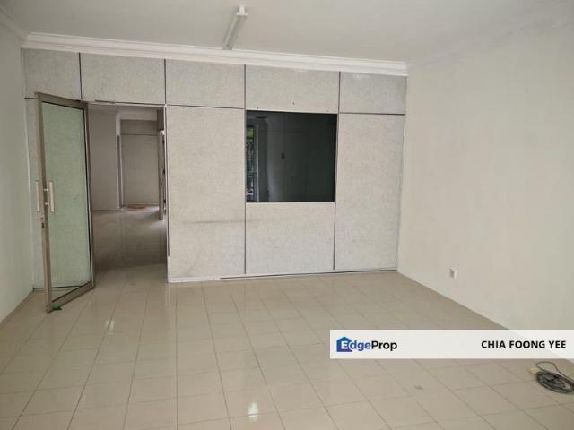 Shop for rent in Petaling, Subang Jaya