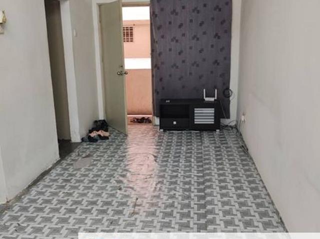 Flat for sale in Petaling, Subang Jaya