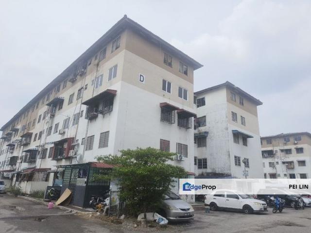 Flat for sale in Petaling, Subang Jaya