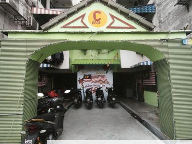 Flat for sale in Petaling, Subang Jaya